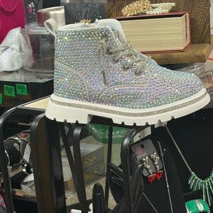 Lola &The Boys Glittery Silver Kids Boots